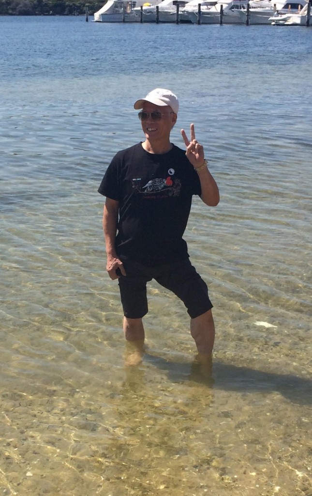 Tony enjoying the delights of the Swan River prior to an incredible workshop. Master Moy loved to paddle their on his visits to Fremantle . 